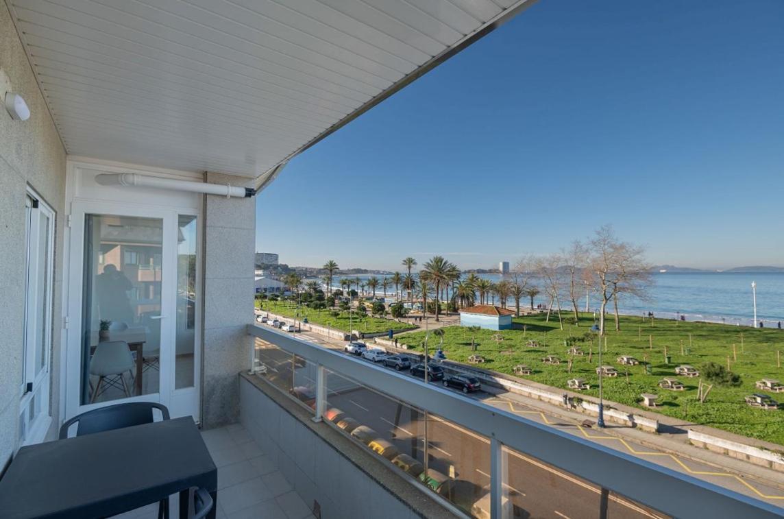 Primera Linea De Playa Samil Costa Con Garaje Incluido 比戈 外观 照片