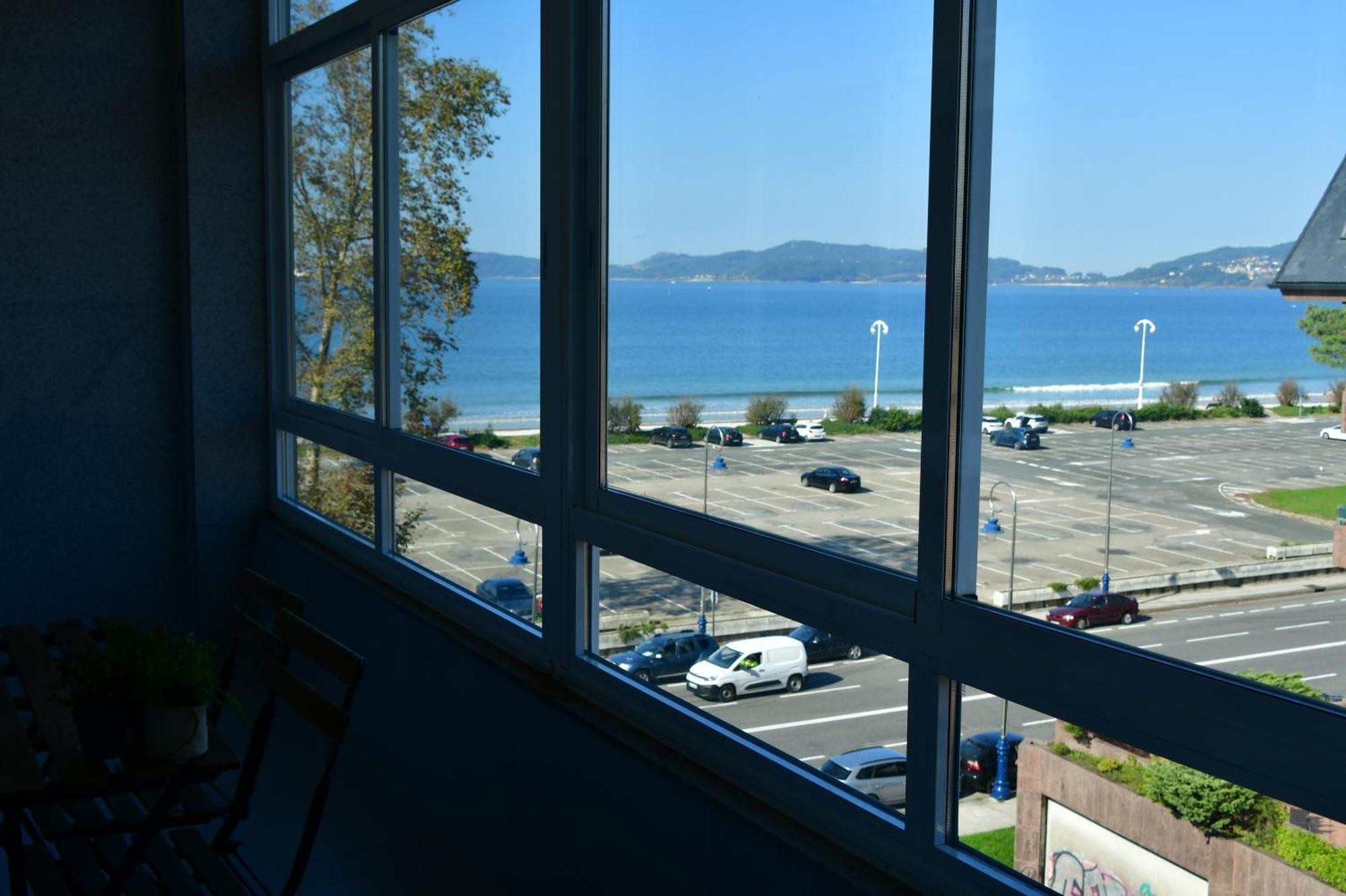 Primera Linea De Playa Samil Costa Con Garaje Incluido 比戈 外观 照片