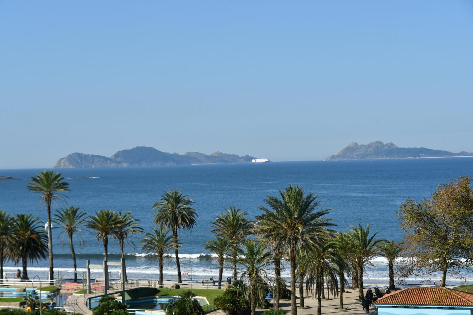 Primera Linea De Playa Samil Costa Con Garaje Incluido 比戈 外观 照片